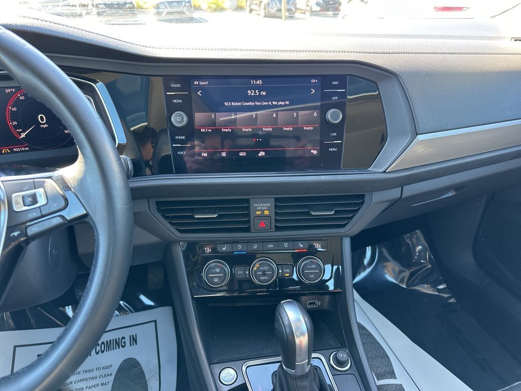 2019 Volkswagen Jetta SEL Premium 38