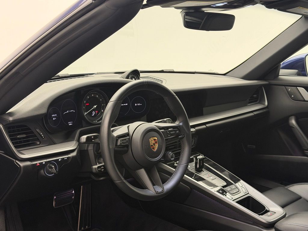 Thumbnail: 2023 Porsche 911 - 3