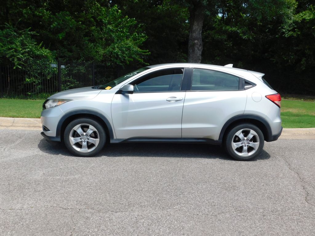 Thumbnail: 2016 Honda HR-V - 2