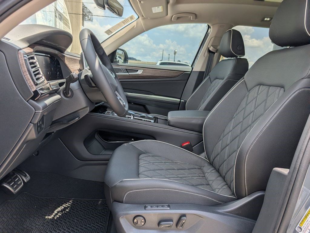 2026 Volkswagen Atlas 2.0T SEL Premium R-Line - 11