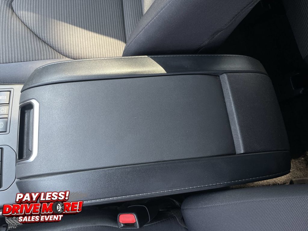 Used 2023 Toyota Highlander SUV