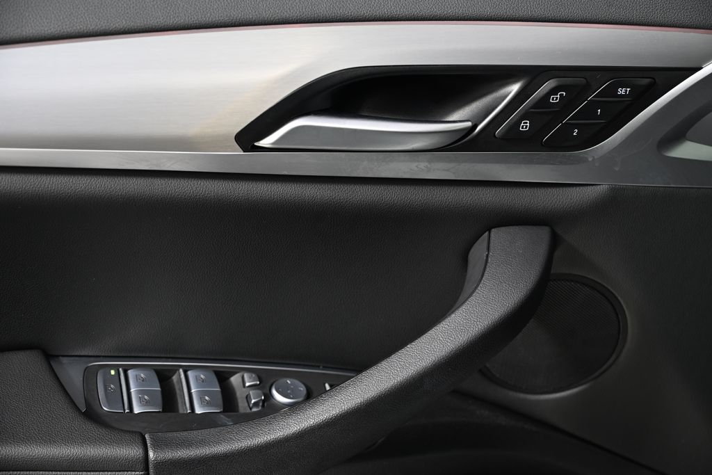 Thumbnail: 2024 BMW X3 - 23