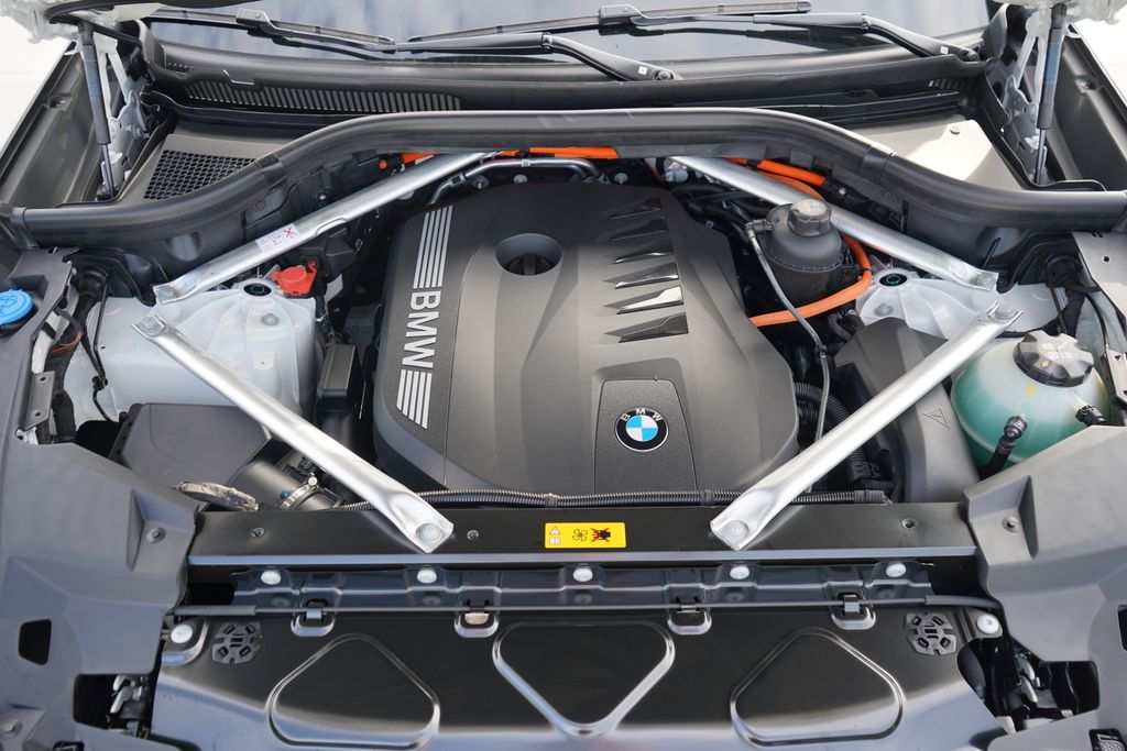 Thumbnail: 2026 BMW X5 - 22