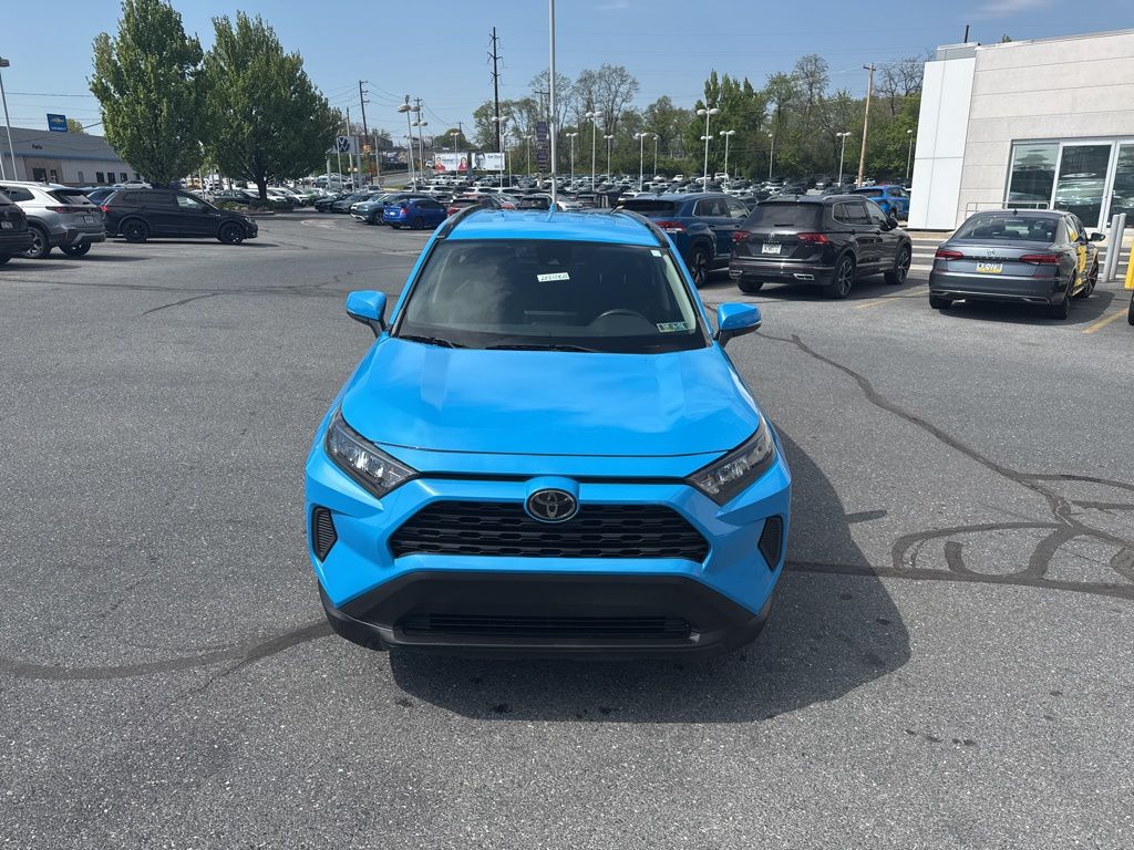 2019 Toyota RAV4 LE - 5