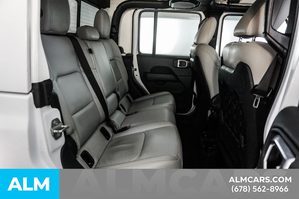 Used 2020 White Jeep Mojave image 20