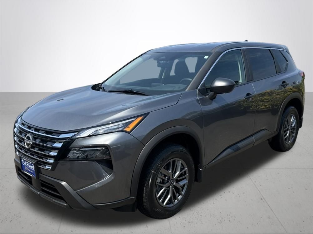 2025 Nissan Rogue S photo 2