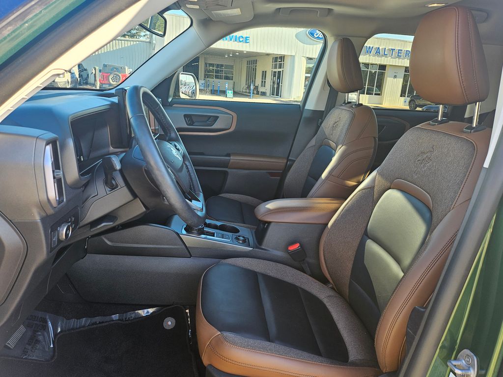 2025 Ford Bronco Sport Outer Banks - 2