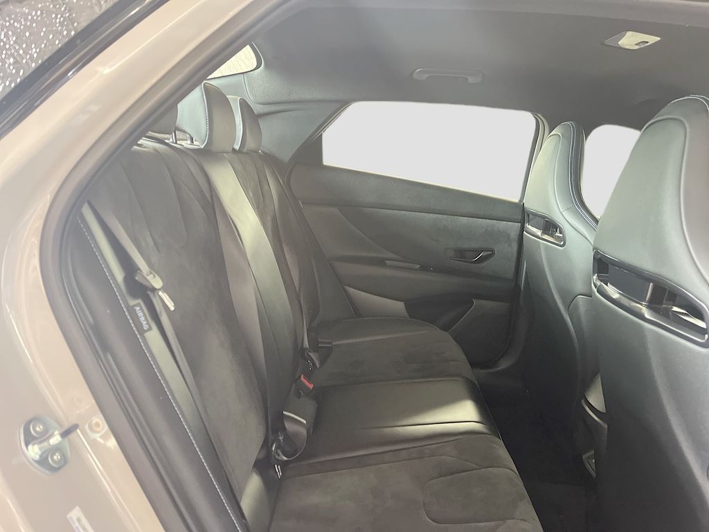 Used 2025 Gray Hyundai Base image 27