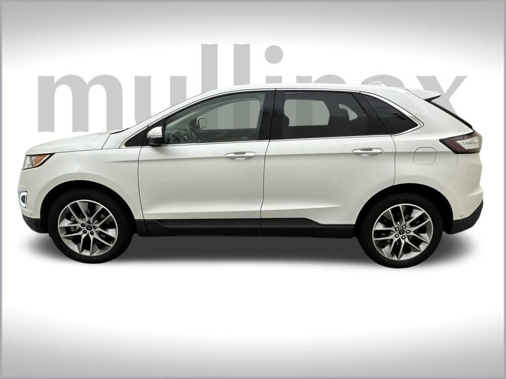 2016 Ford Edge Titanium photo 8