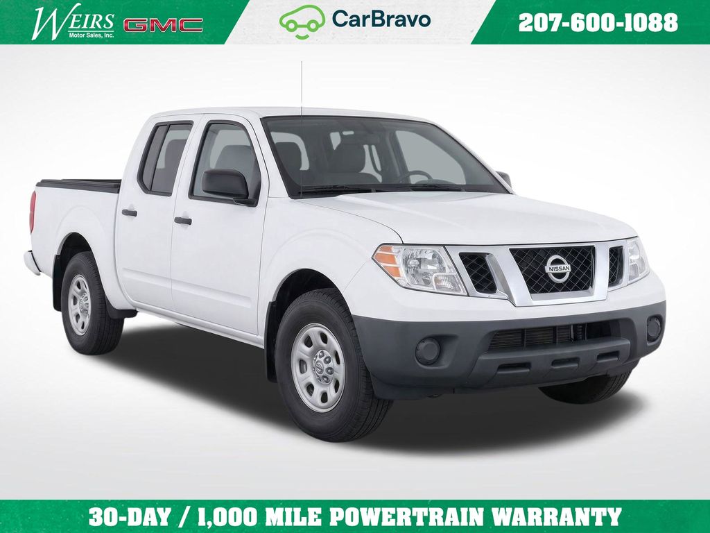 Glacier White 2017 Nissan Frontier S Crew Cab Pickup Truck 4X2 5-Speed Automatic Overdrive