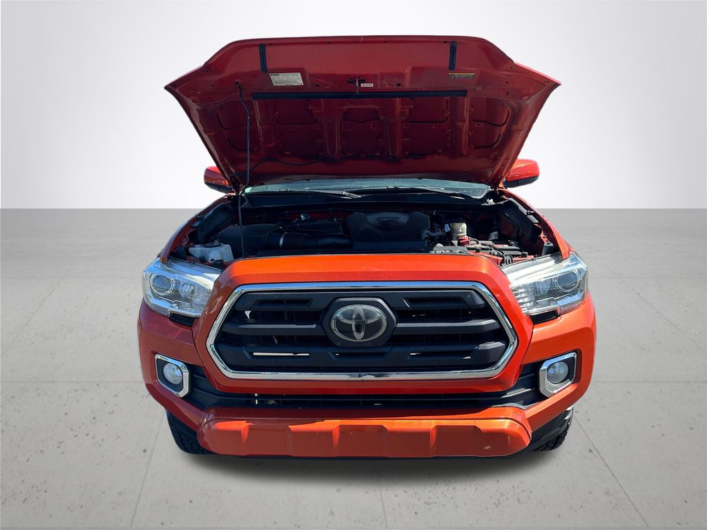 2018 Toyota Tacoma SR5