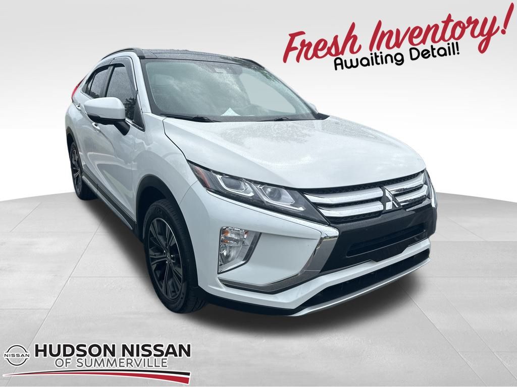 2018 Diamond White Pearl Mitsubishi Eclipse Cross SEL 4X4 SUV