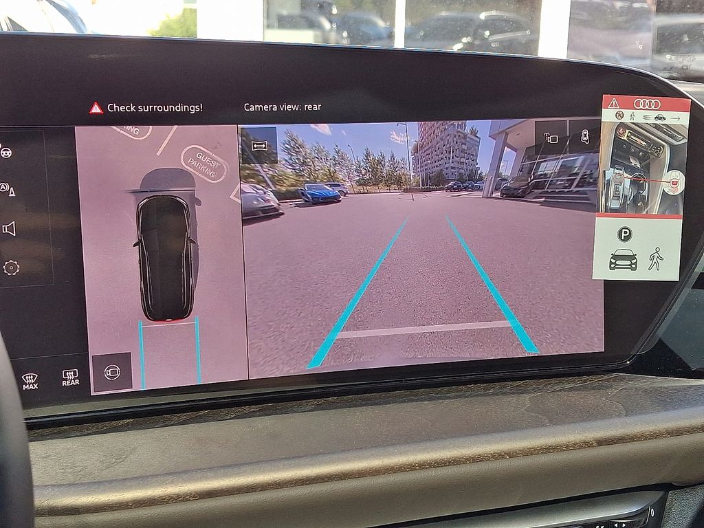 Thumbnail: 2025 Audi Q5 - 16