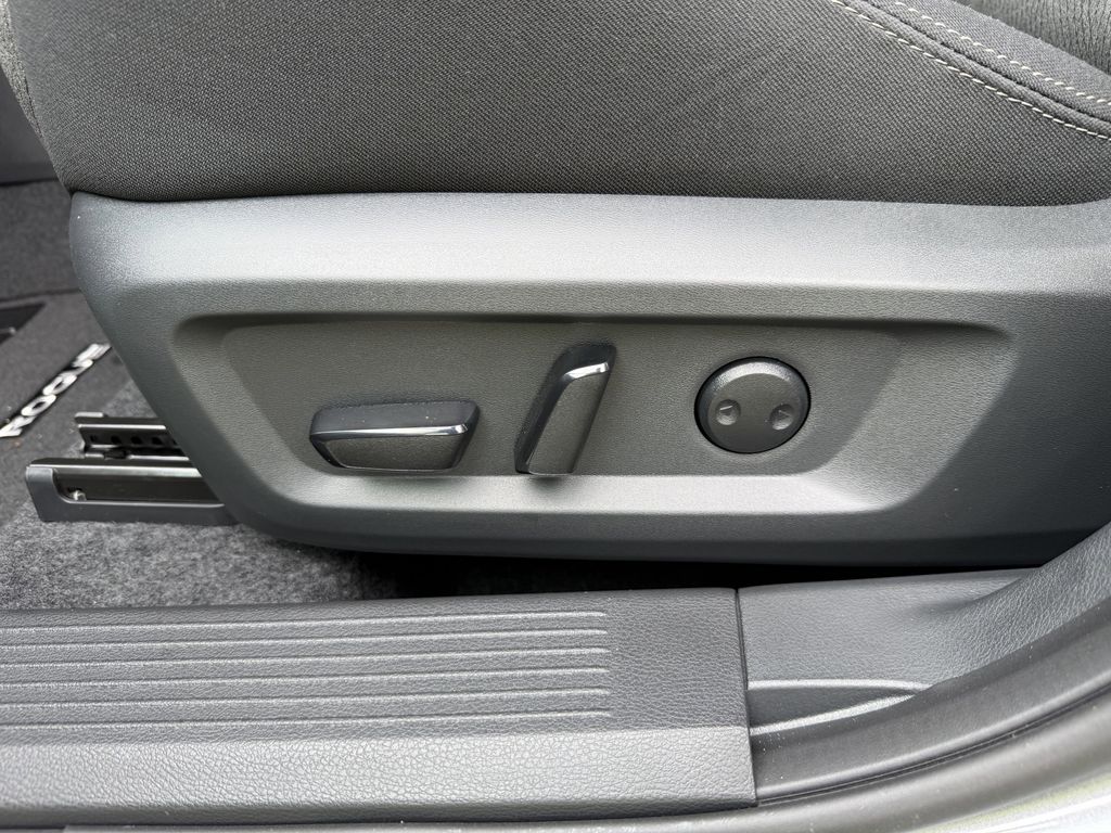 New 2026 Nissan Rogue SUV