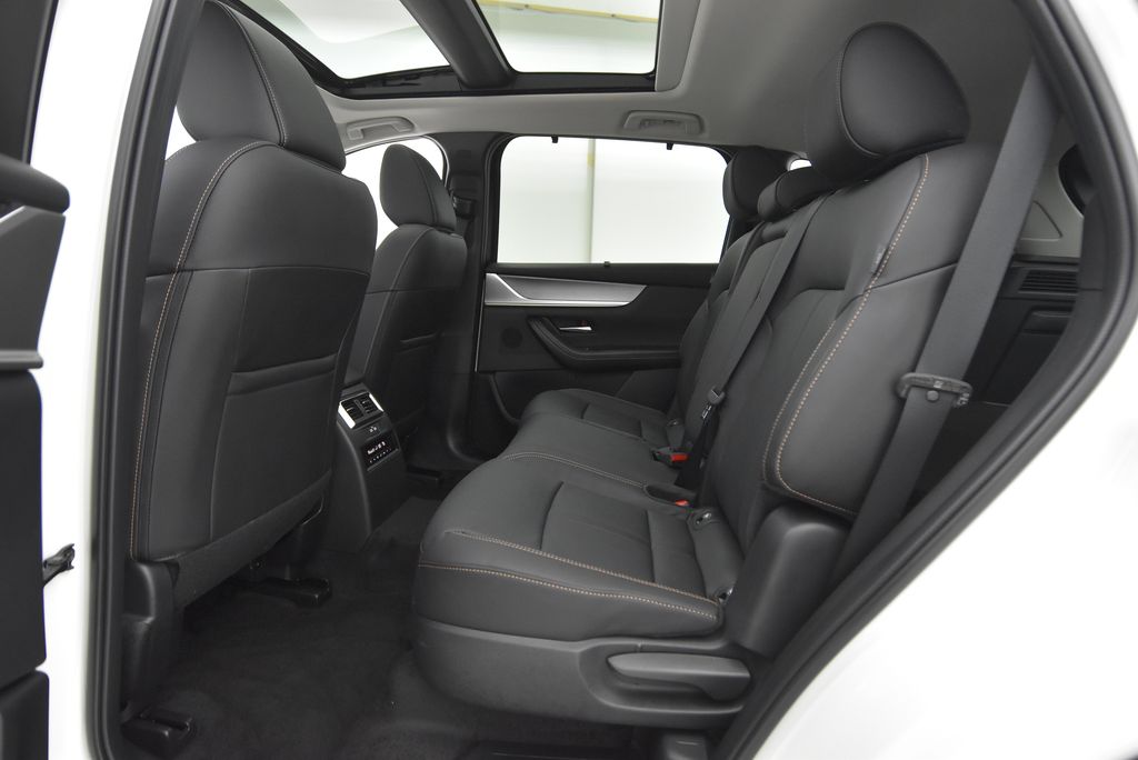 2025 Mazda CX-70 PHEV Premium photo