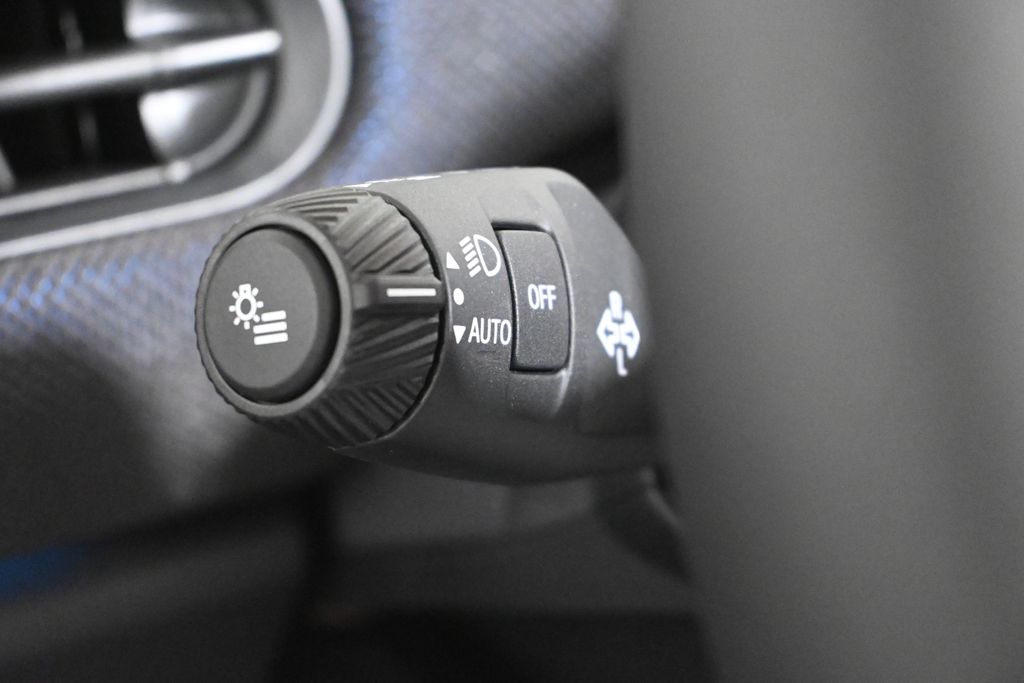 Thumbnail: 2026 MINI Cooper - 32