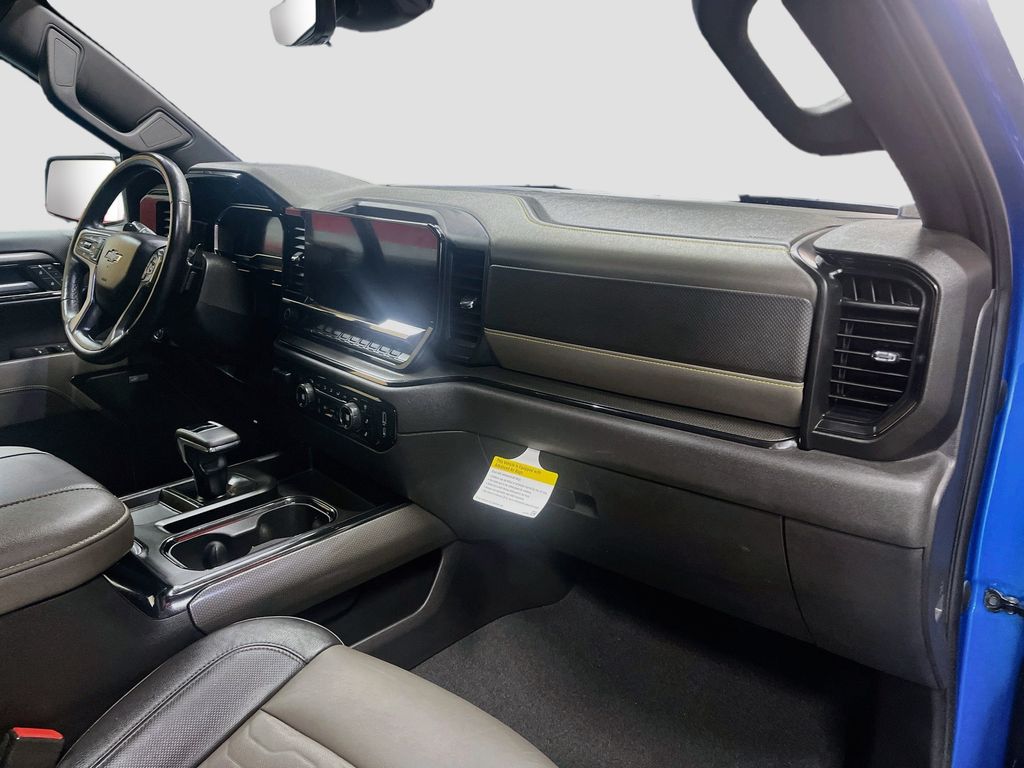 Used 2023 Glacier Blue Metallic Chevrolet ZR2 image 31