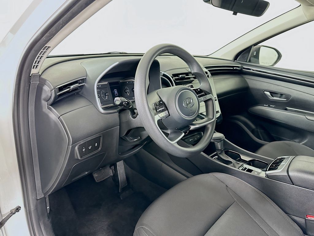 Thumbnail: 2024 Hyundai Tucson - 9