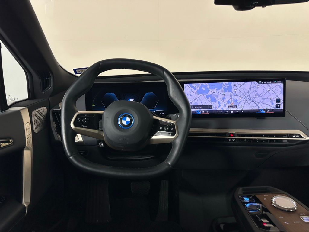 Thumbnail: 2024 BMW iX - 26