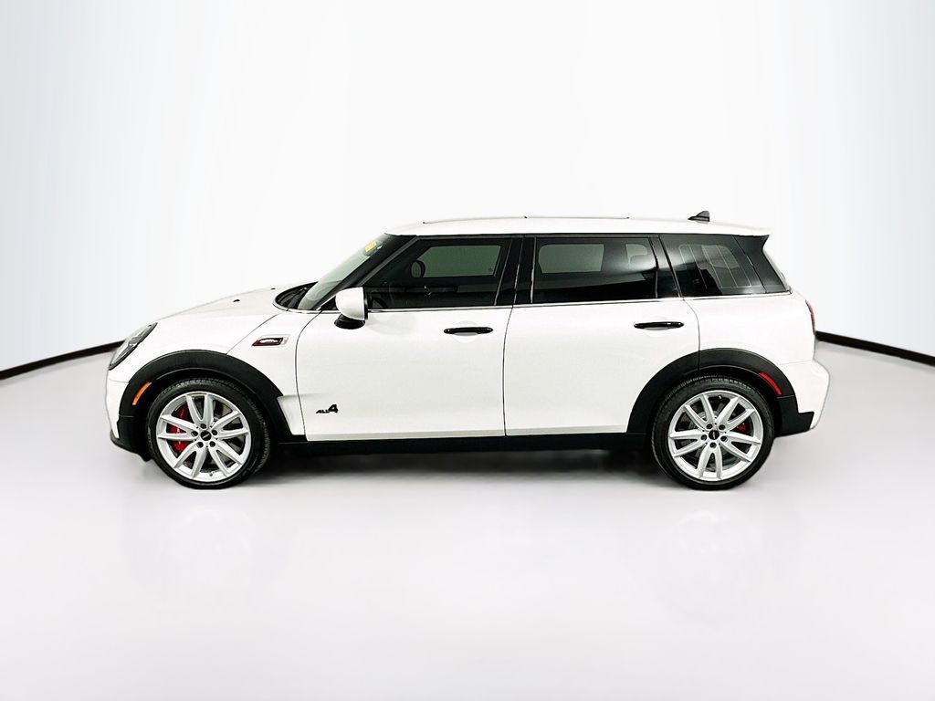 2024 MINI Cooper Clubman John Cooper Works 8