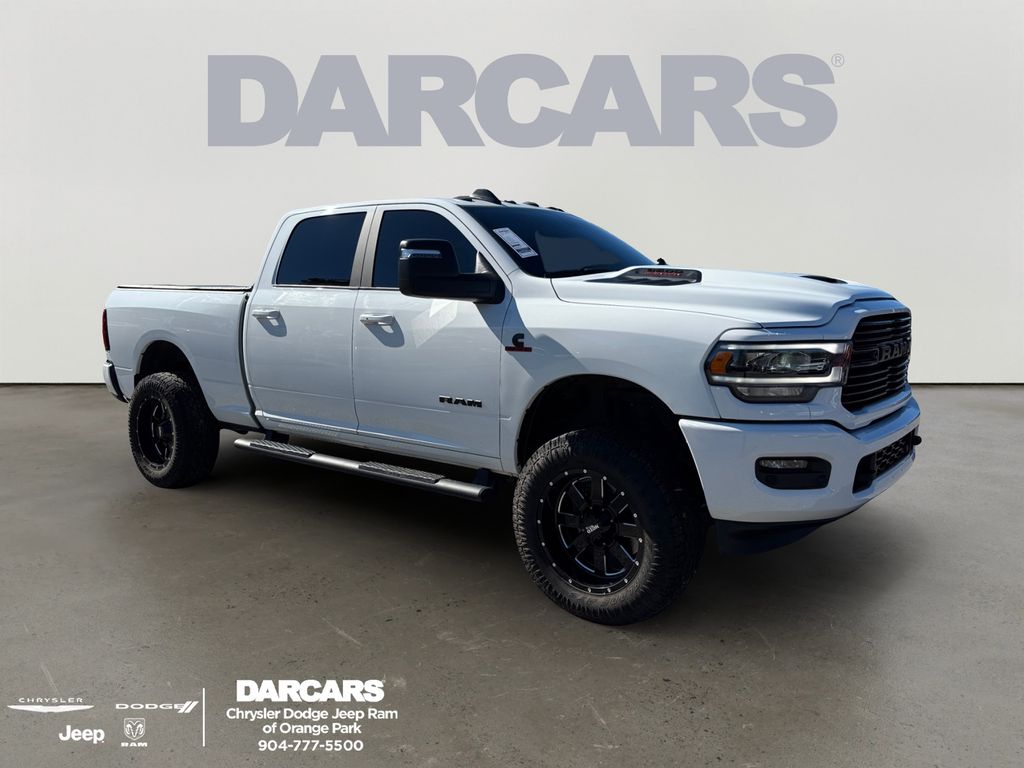 2024 RAM 3500 Laramie Crew Cab 4WD