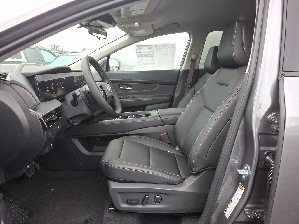 2025 Nissan Murano SV 5