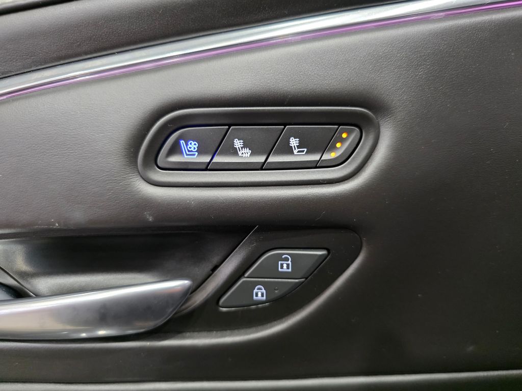 2023 Cadillac Escalade ESV Sport Platinum