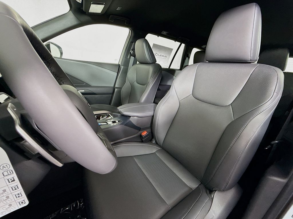 2025 Lexus TX 350 16