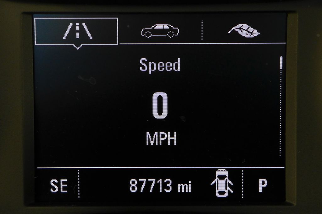 Thumbnail: 2018 Chevrolet Cruze - 30