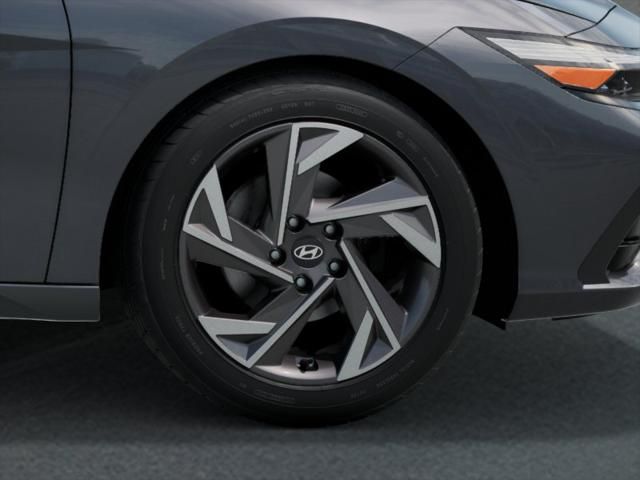 2025 Hyundai Elantra Limited Edition 8