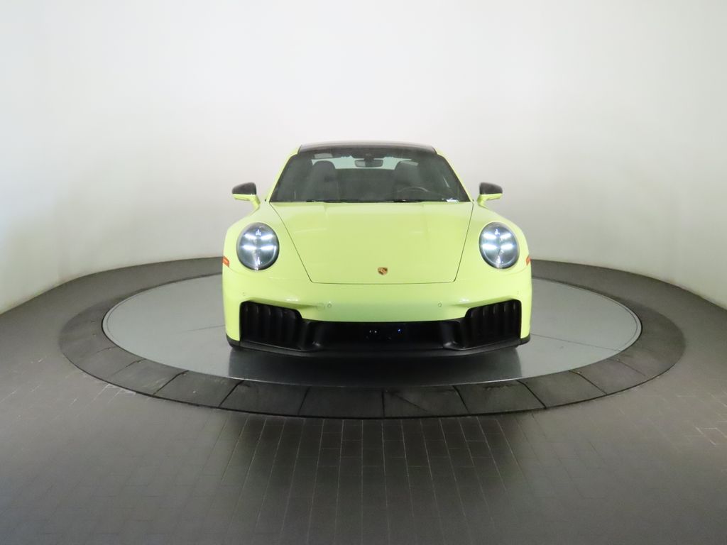 Thumbnail: 2025 Porsche 911 - 10