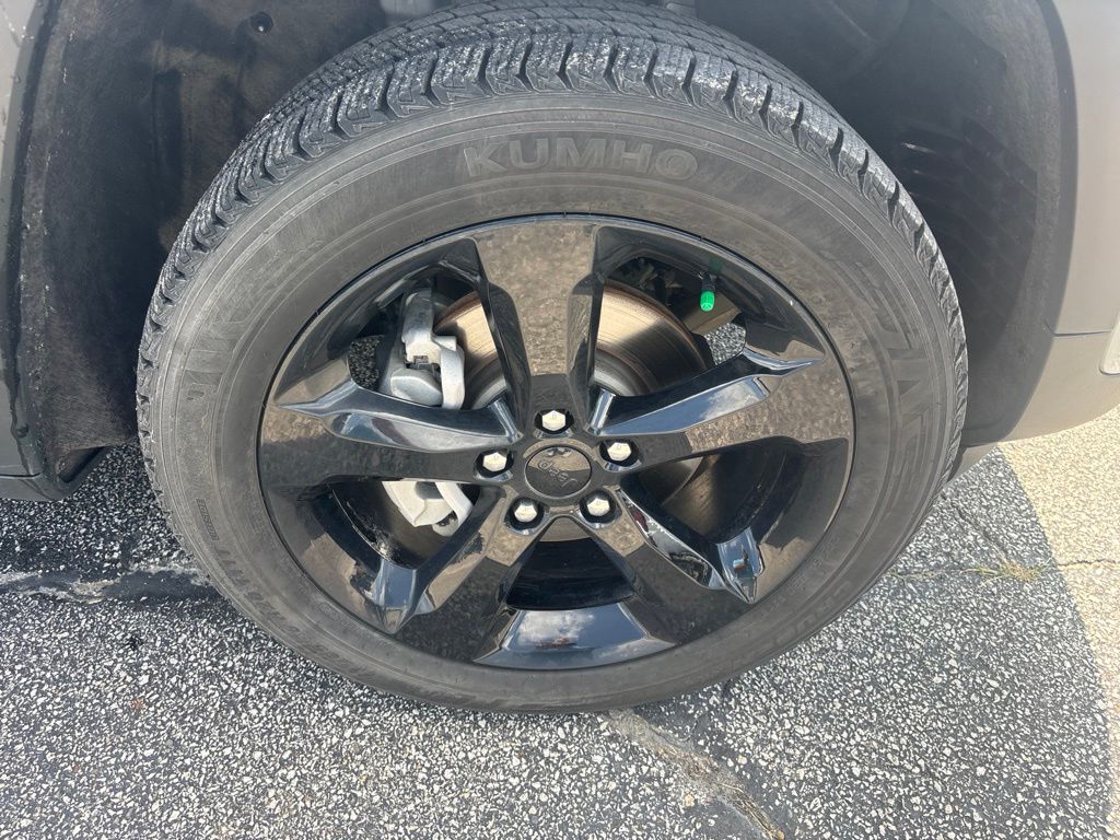 Used 2024 Jeep Grand Cherokee SUV