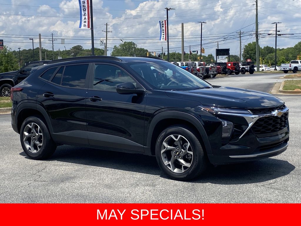 2025 Chevrolet Trax LT's photo