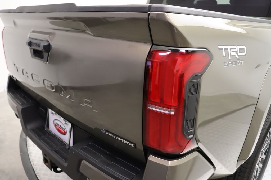 Thumbnail: 2024 Toyota Tacoma - 9