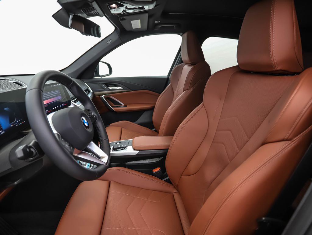 Thumbnail: 2026 BMW X1 - 11