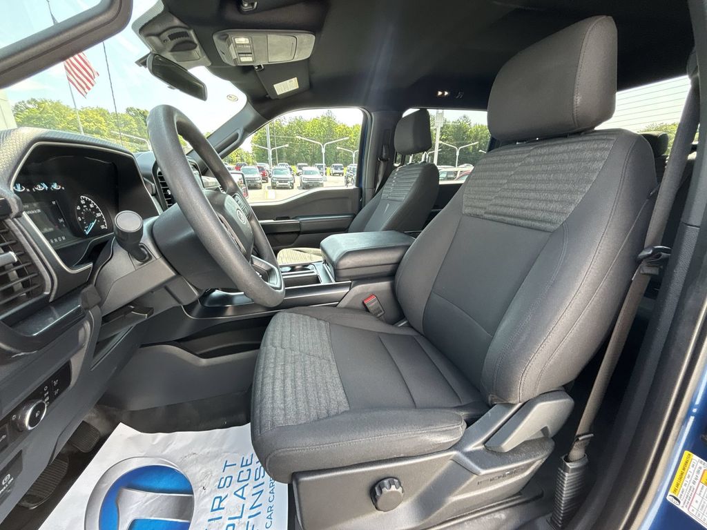 Used 2023 Atlas Blue Metallic Ford XL image 13