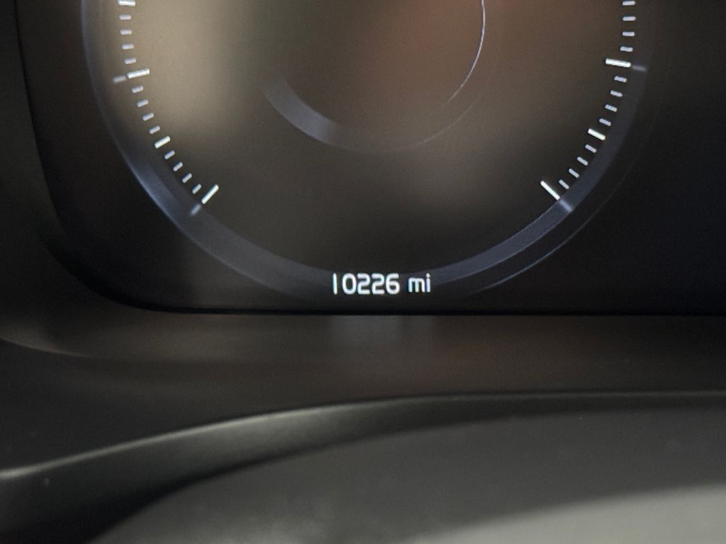 2022 Volvo S60 Recharge Plug-In Hybrid T8 R-Design