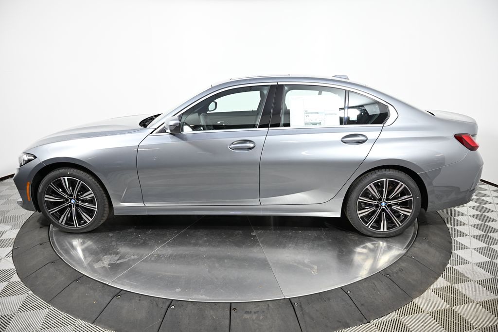 Thumbnail: 2026 BMW 3 Series - 2