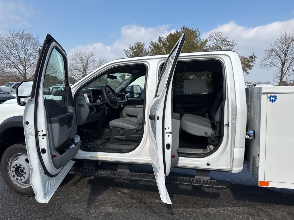 2026 Ford F-450 Chassis XL