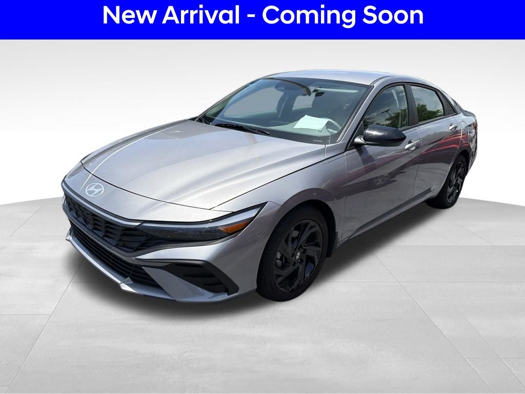 Fluid Metal 2026 Hyundai Elantra SEL Sport FWD Sedan Front-Wheel Drive Continuously Variable Transmission