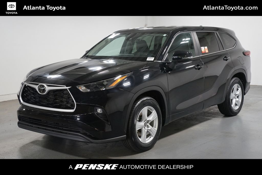 Midnight Black Metallic 2024 Toyota Highlander SUV / Crossover Front-Wheel Drive 8-Speed Automatic