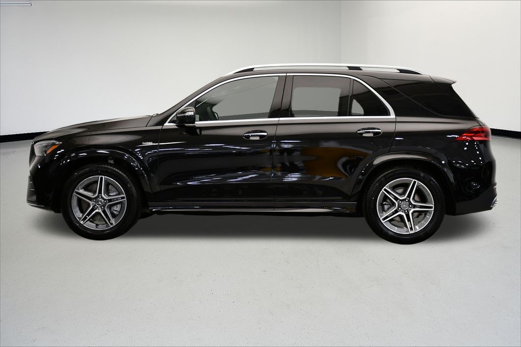 Thumbnail: 2025 Mercedes-Benz GLE - 2