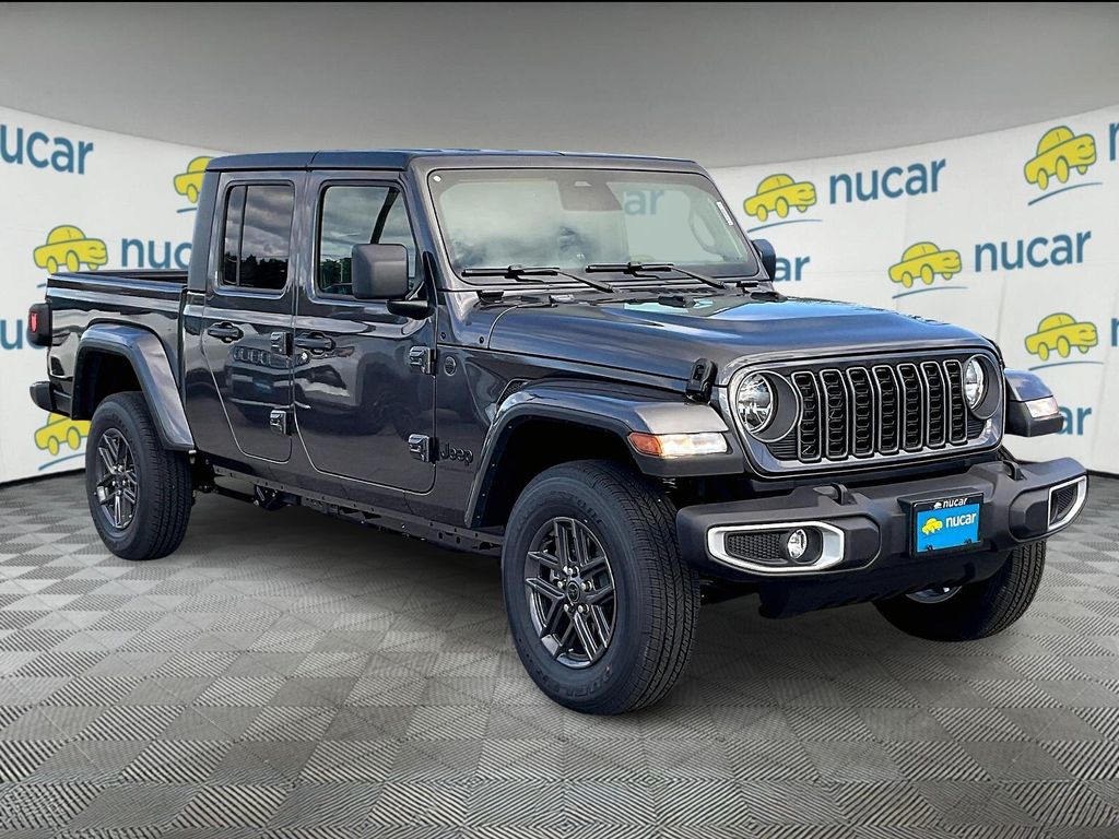 2026 Jeep Gladiator — photo 1