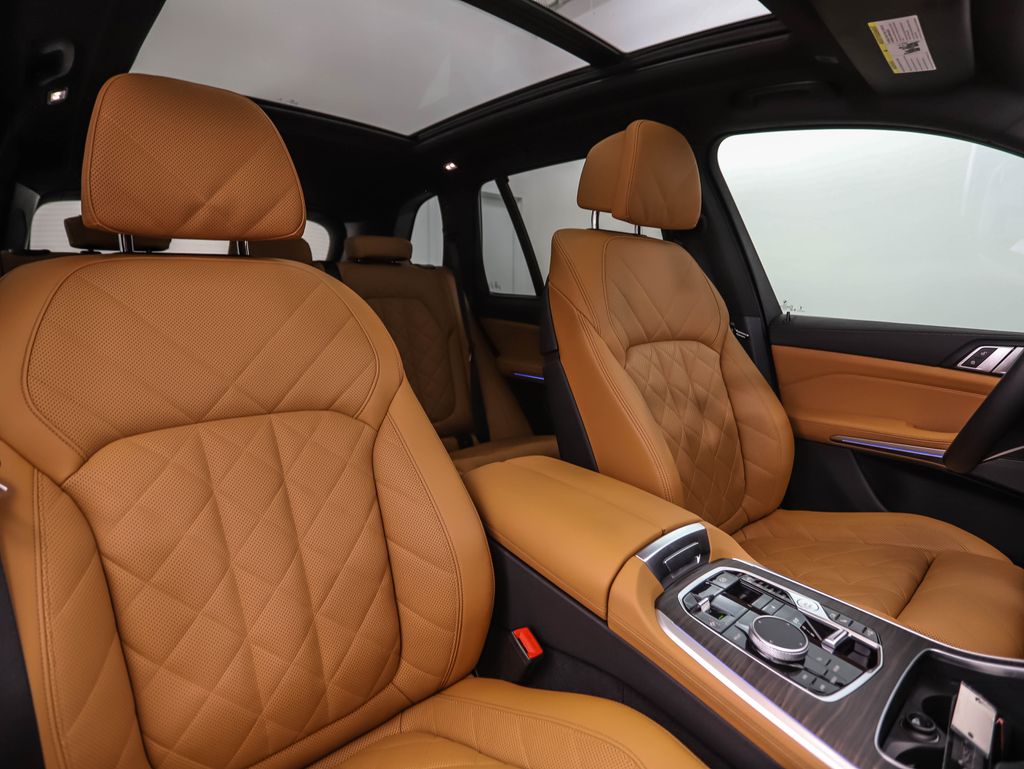 Thumbnail: 2024 BMW X5 - 32