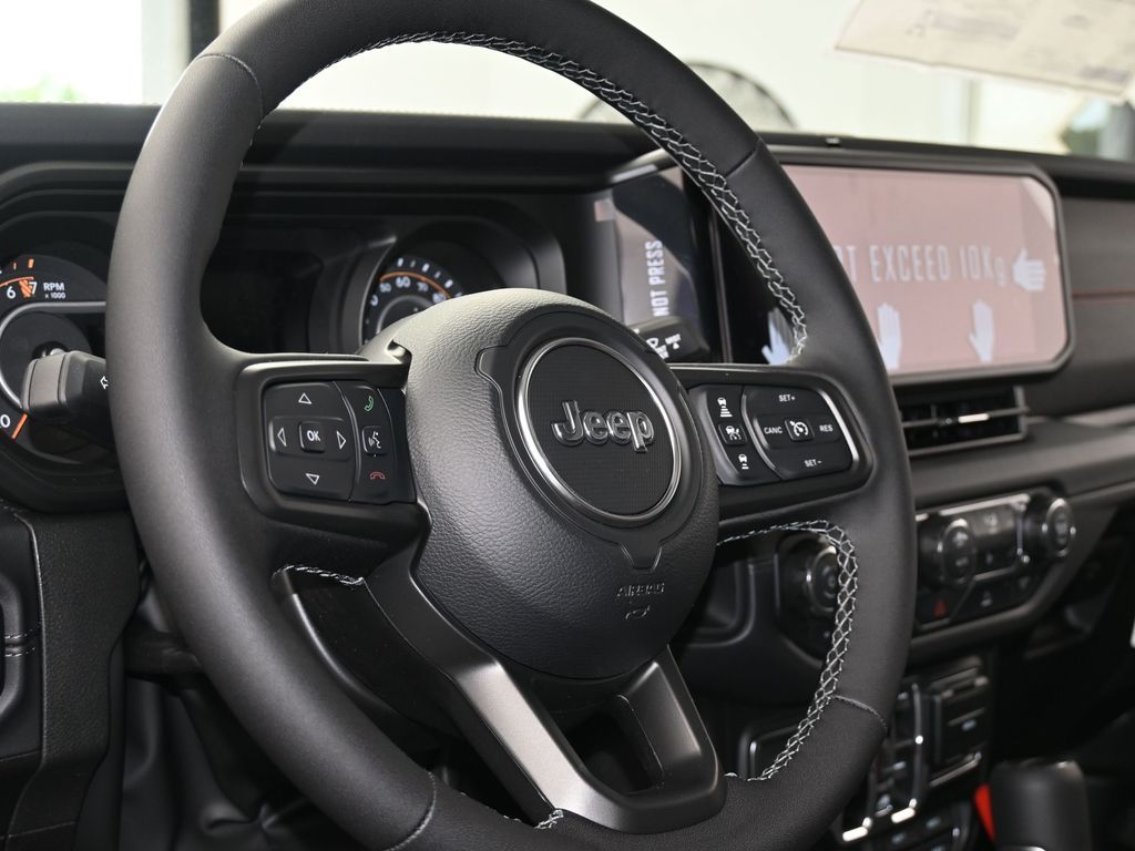 New 2026 Reign Jeep Rubicon image 13