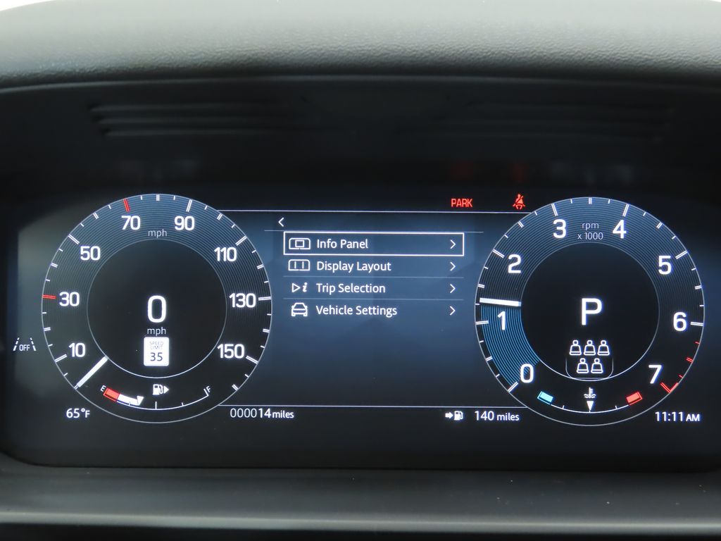 Thumbnail: 2025 Land Rover Discovery - 31