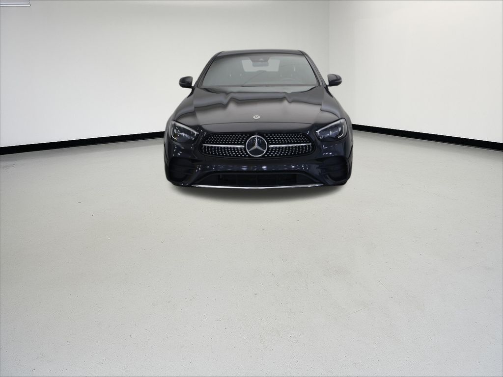 Thumbnail: 2023 Mercedes-Benz E-Class - 8
