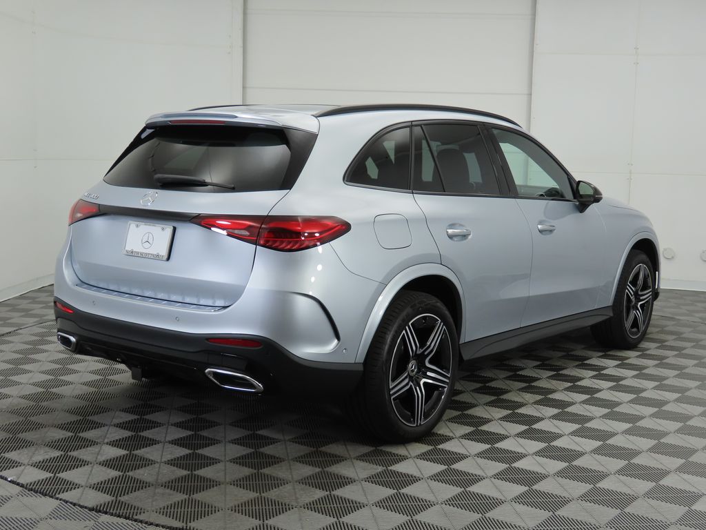 2024 Mercedes-Benz GLC 300 5