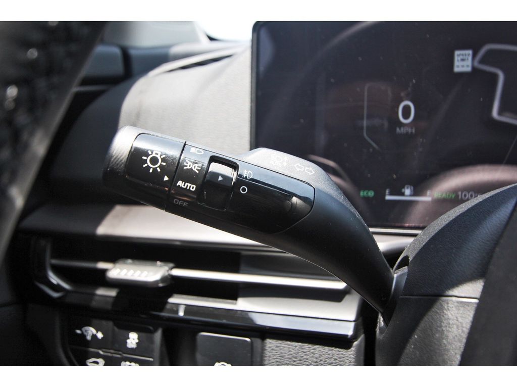 New 2026 Kia Sportage Hybrid SUV