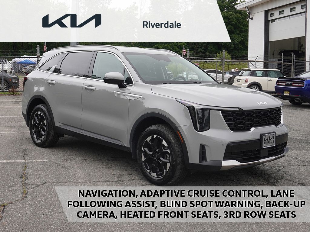 2025 Kia Sorento Gris (Wolf Gray) SUV/Crossover Tracción en las cuatro ruedas 8 velocidades Automática